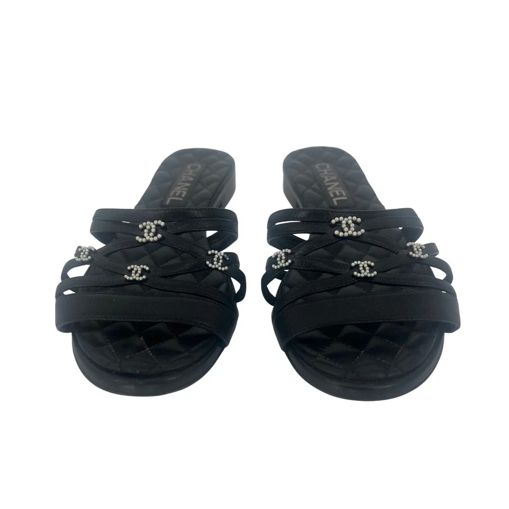 Chanel 2019 Quilted CC Pearl Leather Slide Sandals Black 36.5